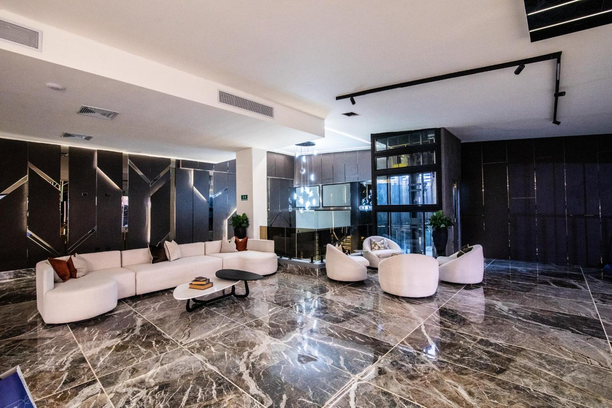 Lovera Hotel Сантьяго-де-лос-Кабальерос Экстерьер фото